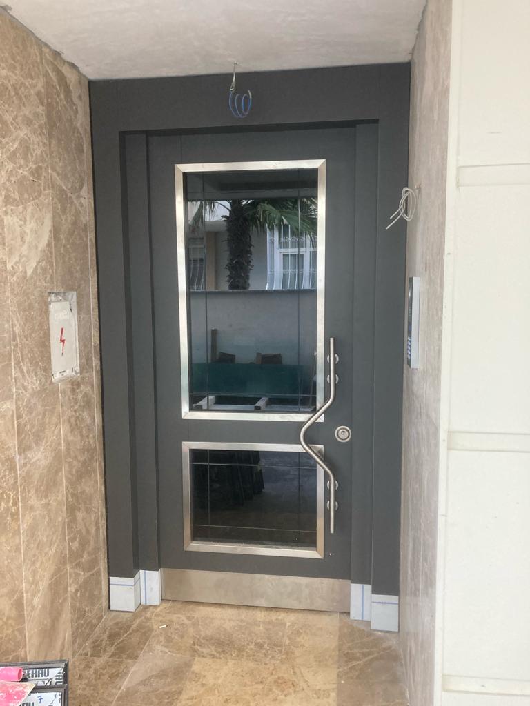 34 Kompozit Kaplı Bina Giriş Kapıları